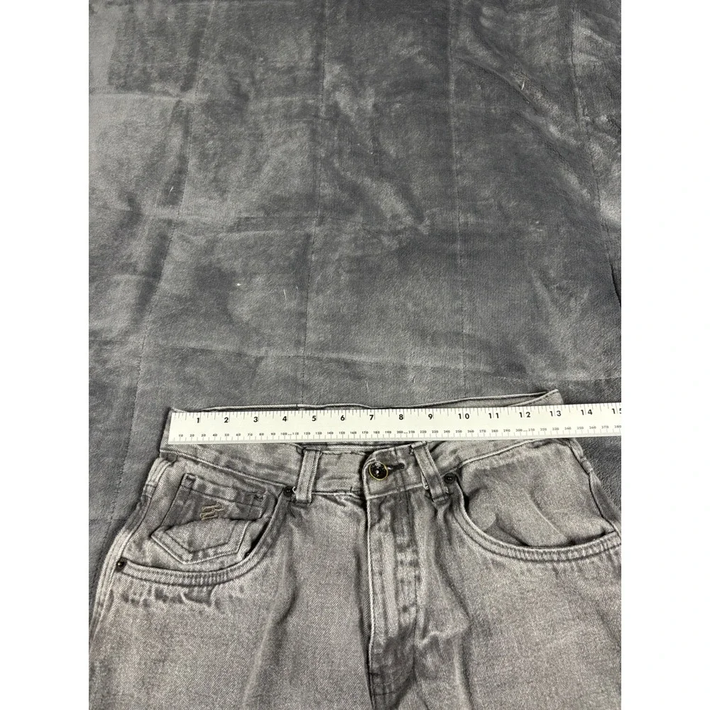 Rocawear Mens Baggy Denim Shorts Gray Faded Wide Leg‎ Y2K Streetwear Size 31